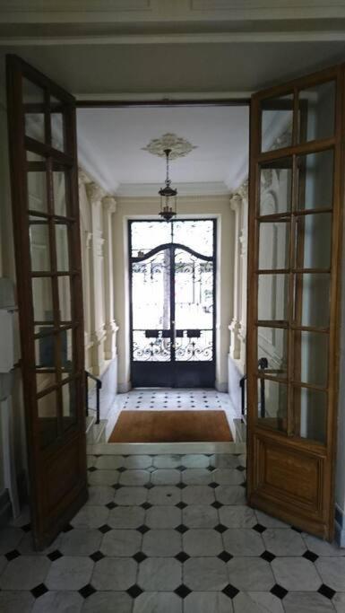 Lovely Refurbished Apartment Nice Exterior foto